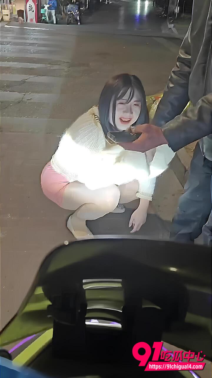 巨乳男娘卖淫被识破7