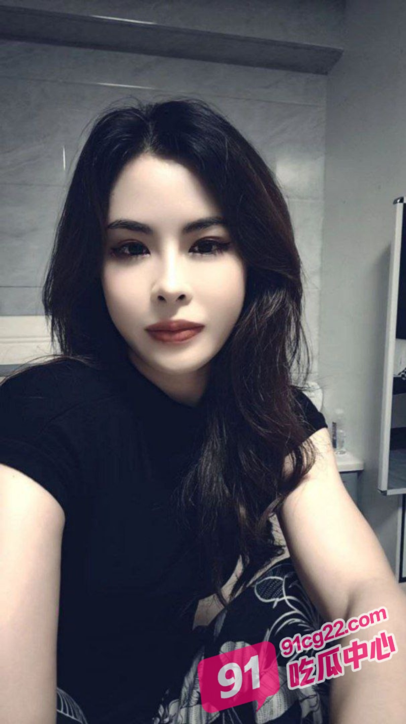 山西榆次煤老板婚内出轨 与炮友偷情视频遭曝光 有钱的女人也很坏哦！