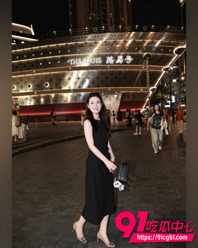 上海复旦经院副教授王龙 13 上海复旦经院副教授王龙 13