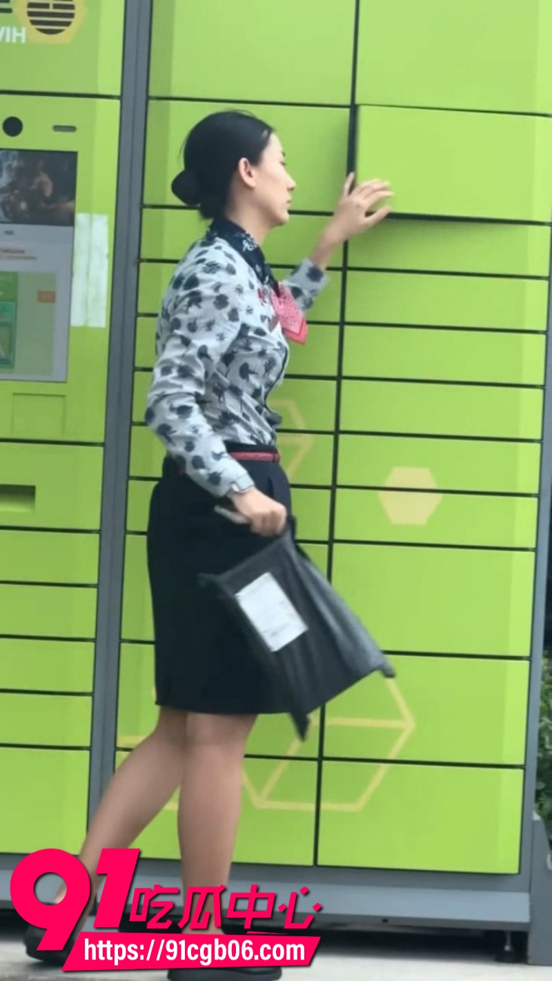 大神偷拍空姐洗澡换衣服网页素材5改 大神偷拍空姐洗澡换衣服网页素材5改
