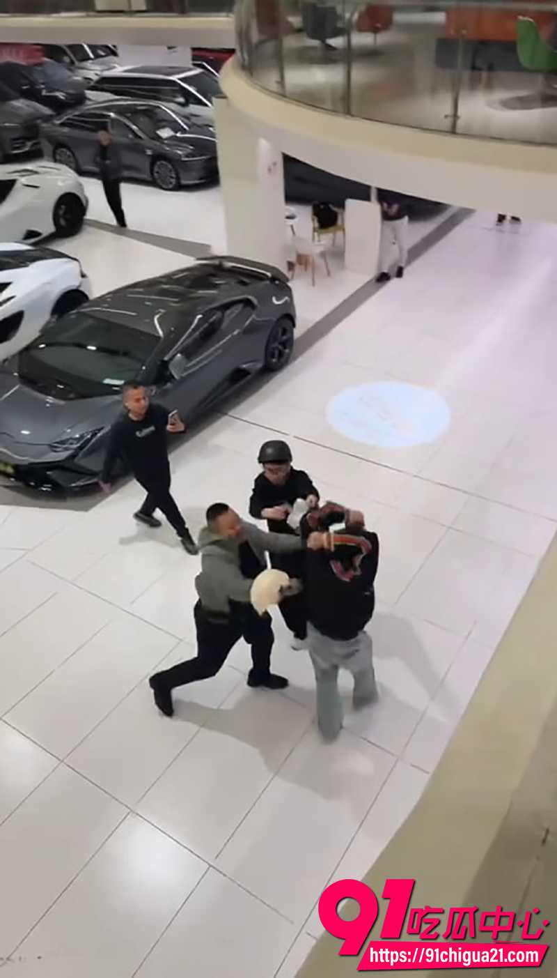 深圳法拉利4S店 6