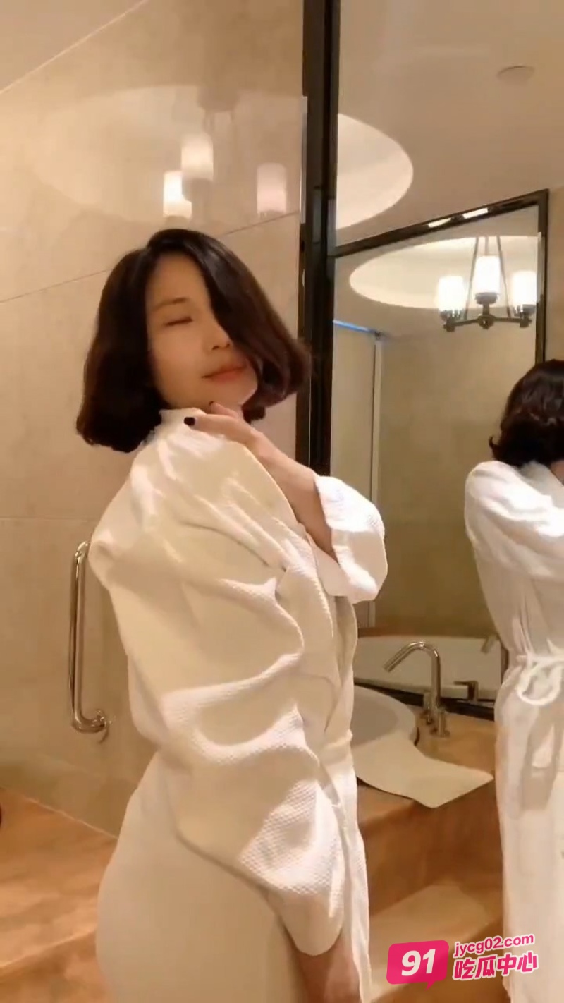 抖音对雯着迷短发熟女合集火辣上线 肉感十足又弹性惊人～ 配图2