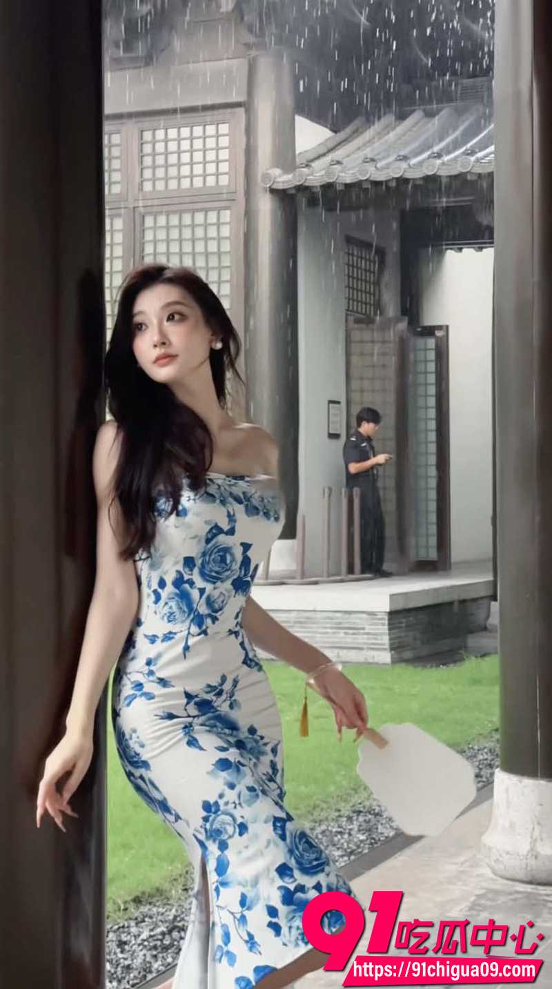 抖音130万粉丝网红O泡果奶  4