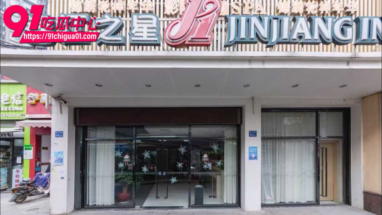 住酒店发现多处暗门5