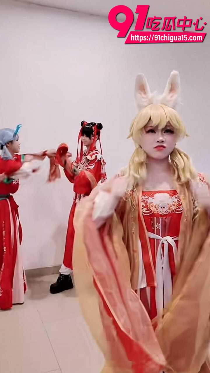 B站一只塔娅娅Su公共厕所被变态偷拍3 B站一只塔娅娅Su公共厕所被变态偷拍3