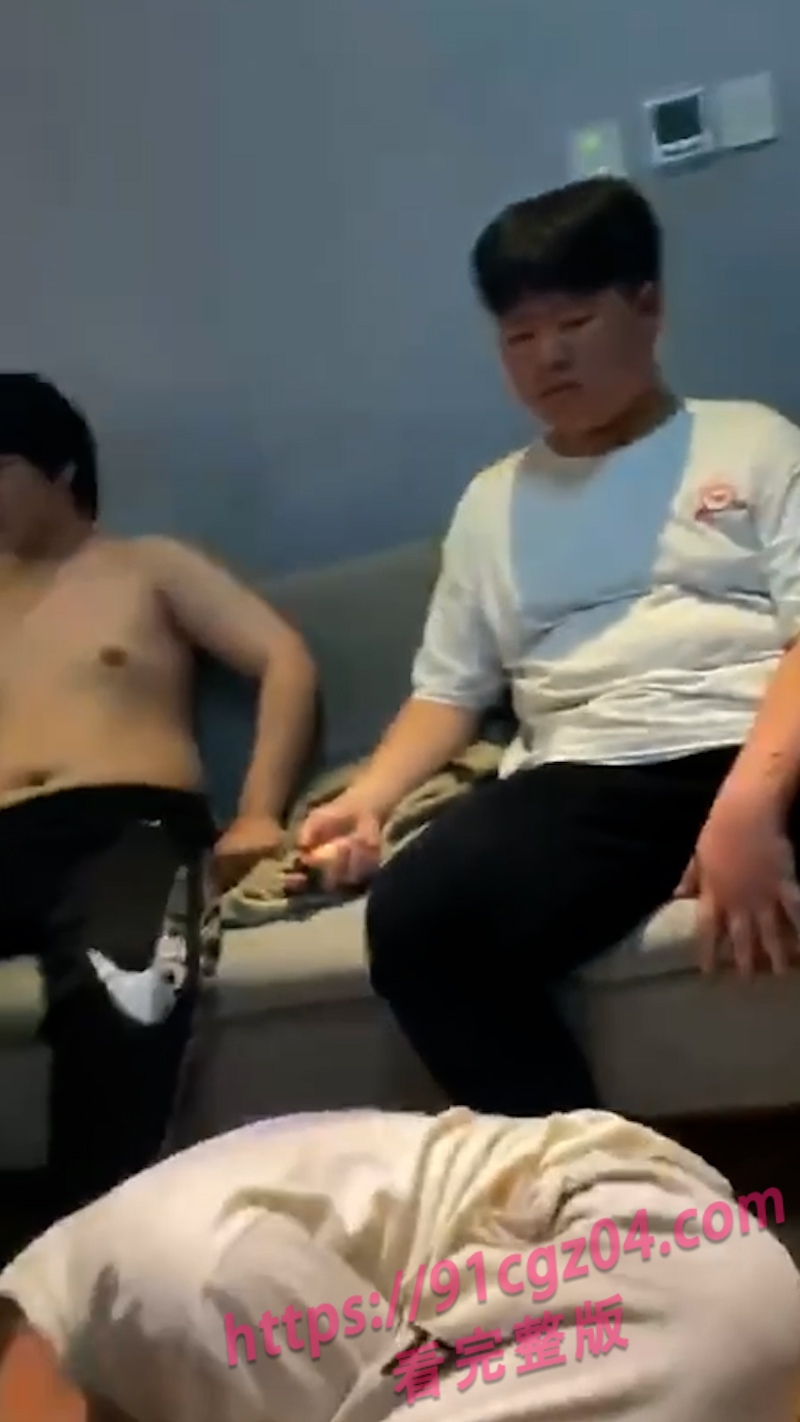 造女生黄谣 4