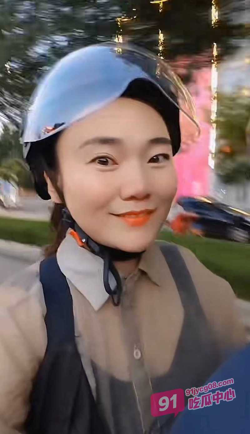瓜友投稿 山东胶州金色家园理发店老板 王倩 玩弄26岁丰腴少妇 顶到子宫了 配图2