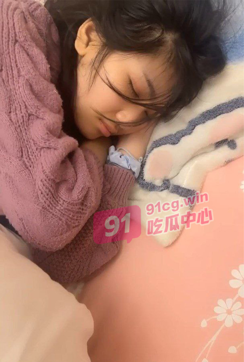 兄弟情深共享老婆来了老弟使点劲两人一起用力抽插她的身体让她娇喘连连彻底沉沦