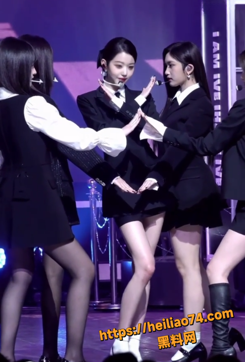 韩国女星 张元英 AI脱衣演唱会爆火 完美还原性感身材 让人血脉喷张