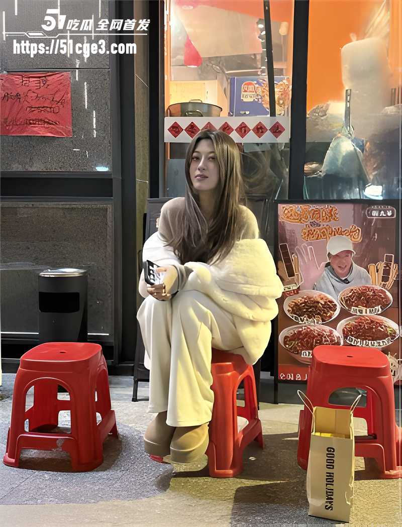 S级极品女主郑玮婷性爱第二弹 1 S级极品女主郑玮婷性爱第二弹 1