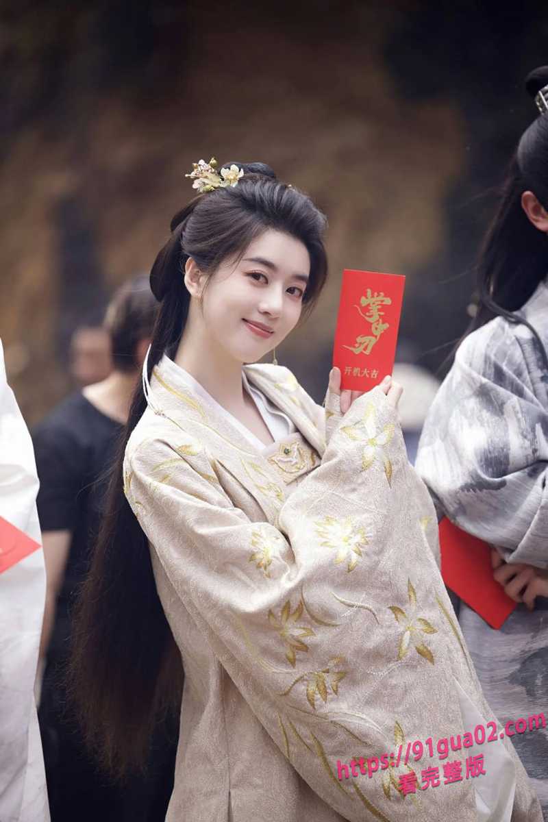 辱华录音曝光！李凯馨新剧《赴山海》遭遇排档危机 配图2