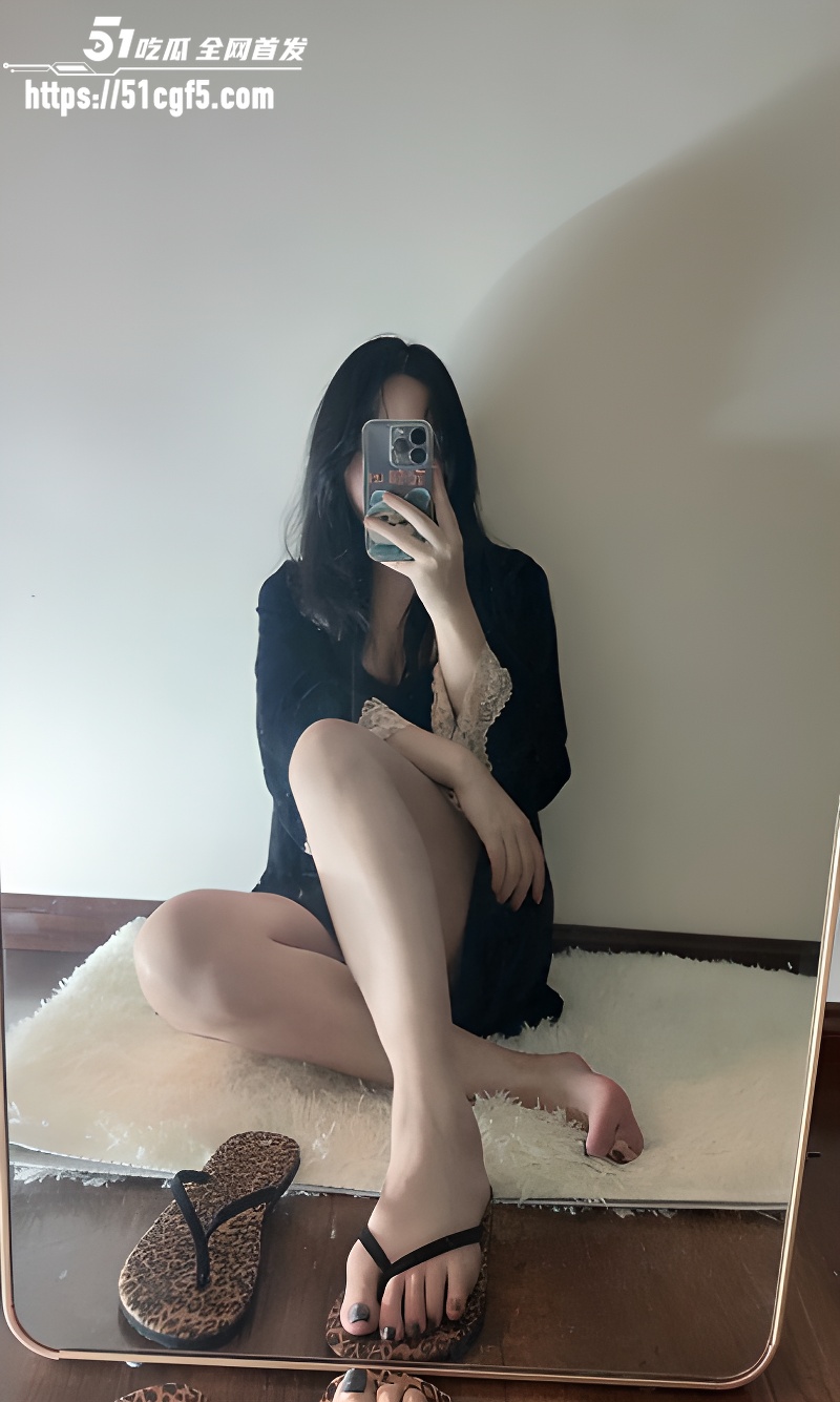 老公查手机发现老婆聊骚出轨 1 老公查手机发现老婆聊骚出轨 1