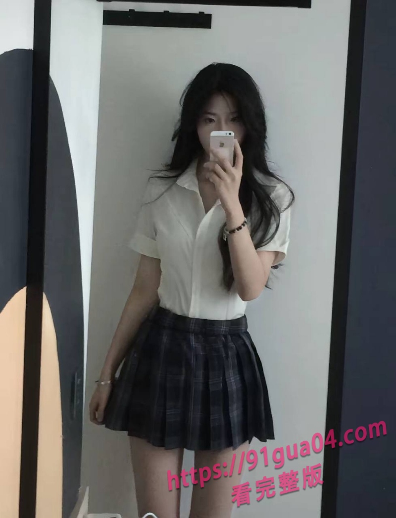陕西清纯眼镜妹3.jpg
