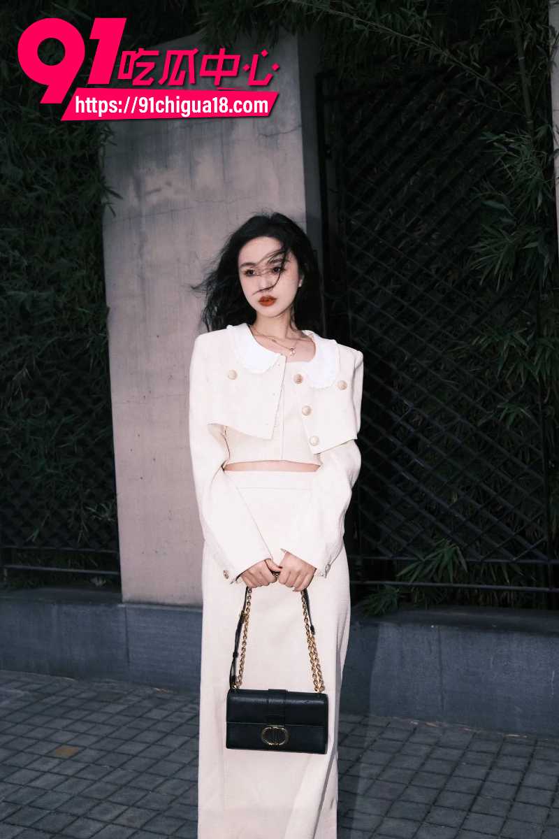 抖音百万粉丝女网红阿沁恋爱期间被男友刘阳背刺出轨11