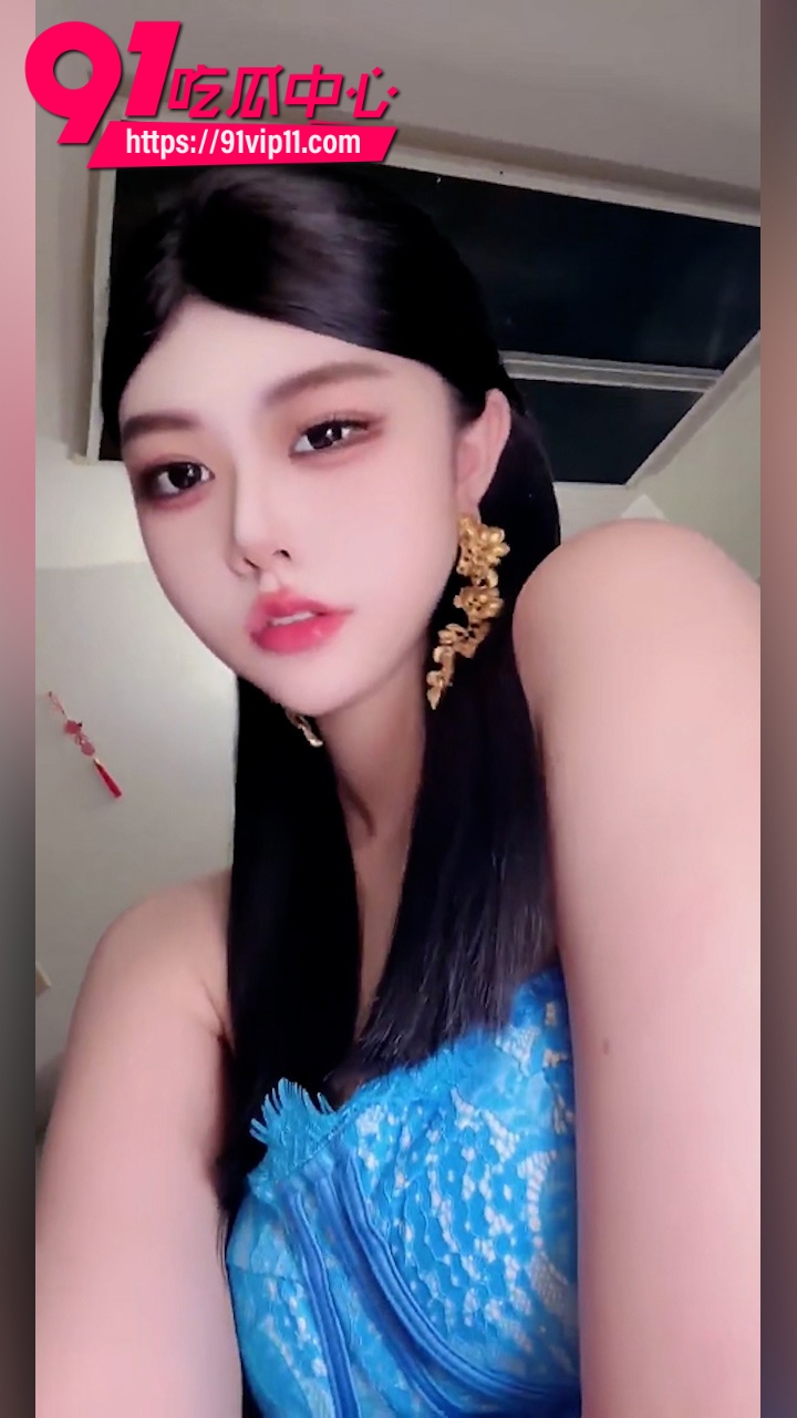抖音极品女网红Vkvk定制自慰福利1 抖音极品女网红Vkvk定制自慰福利1