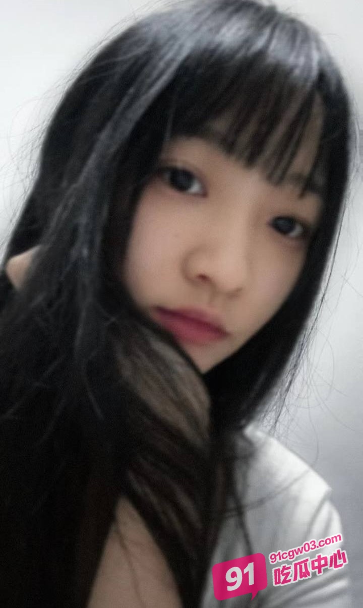 塑料姐妹！河北美女张梦梦与闺蜜男友偷情时 接到闺蜜电话吐槽男友出轨另一妹子！ 配图2