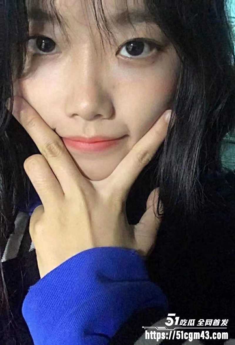 成都美女徐静然啪啪不雅视频流出 3 拷贝