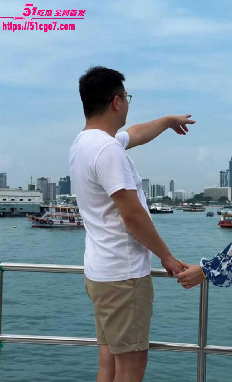 抖音网红刘大师李珍珍泰国私奔05