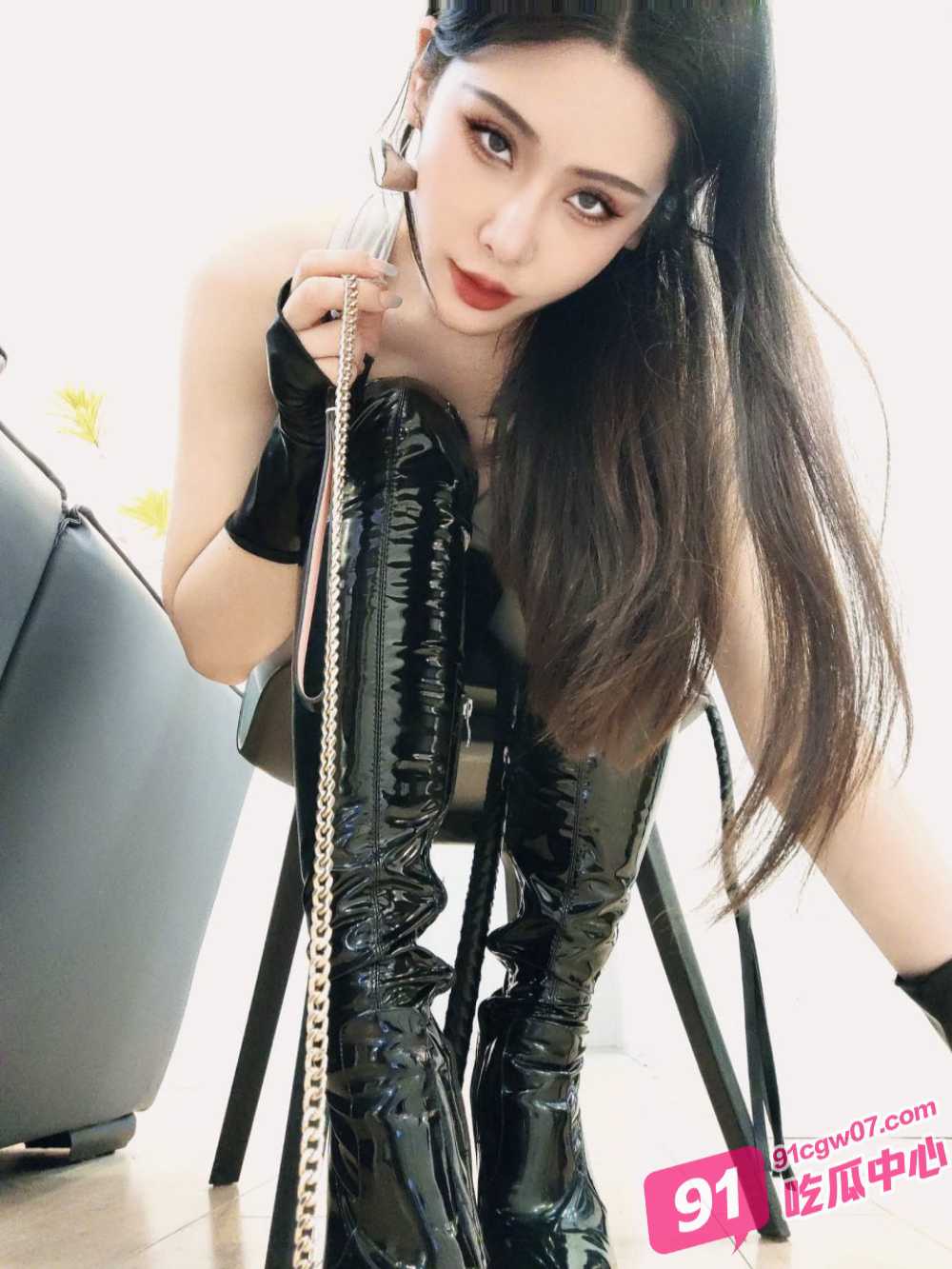 万众期待的松紫大大 给大家更新大尺度视频 最强级寸止控制s女王来了！ 配图5
