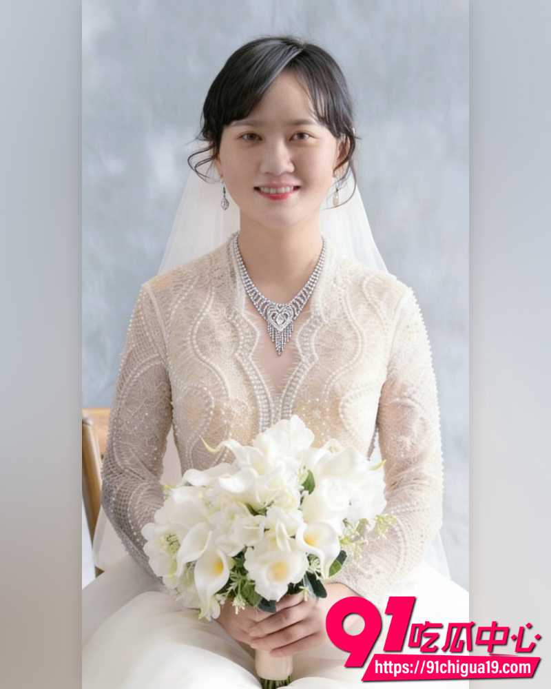 瓜友投稿 34岁英语老师孙苗苗婚礼当晚3p开发 脸上糊满浓媚黑母狗实锤！