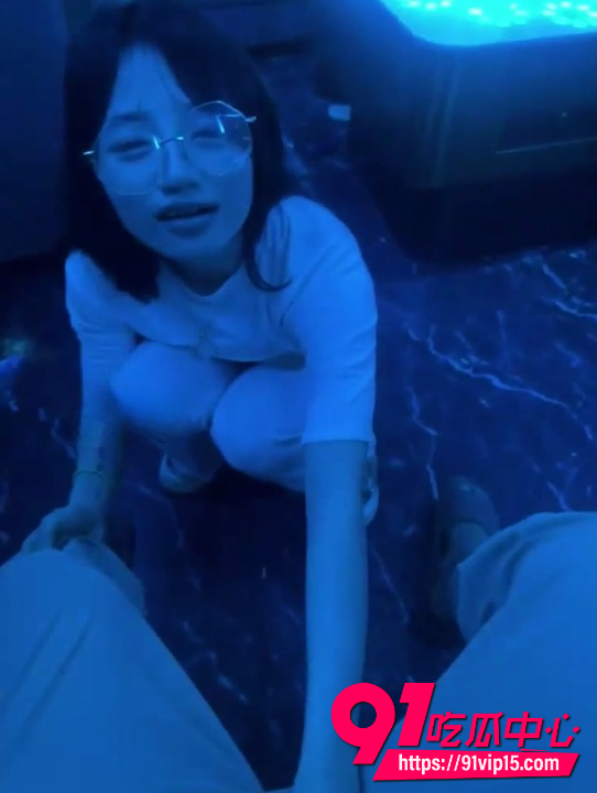 淫乱KTV9 淫乱KTV9