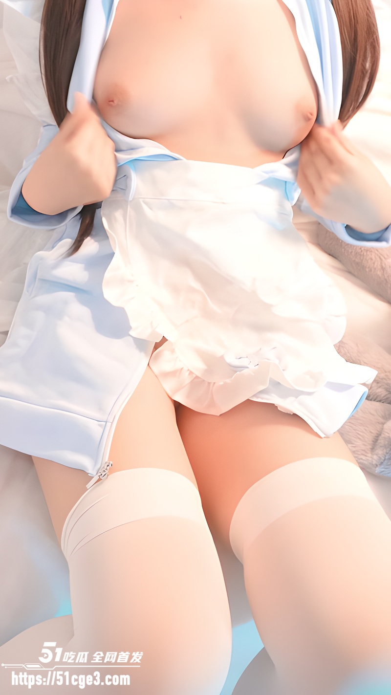 双马尾萝莉 咬耳朵 自慰福利 1