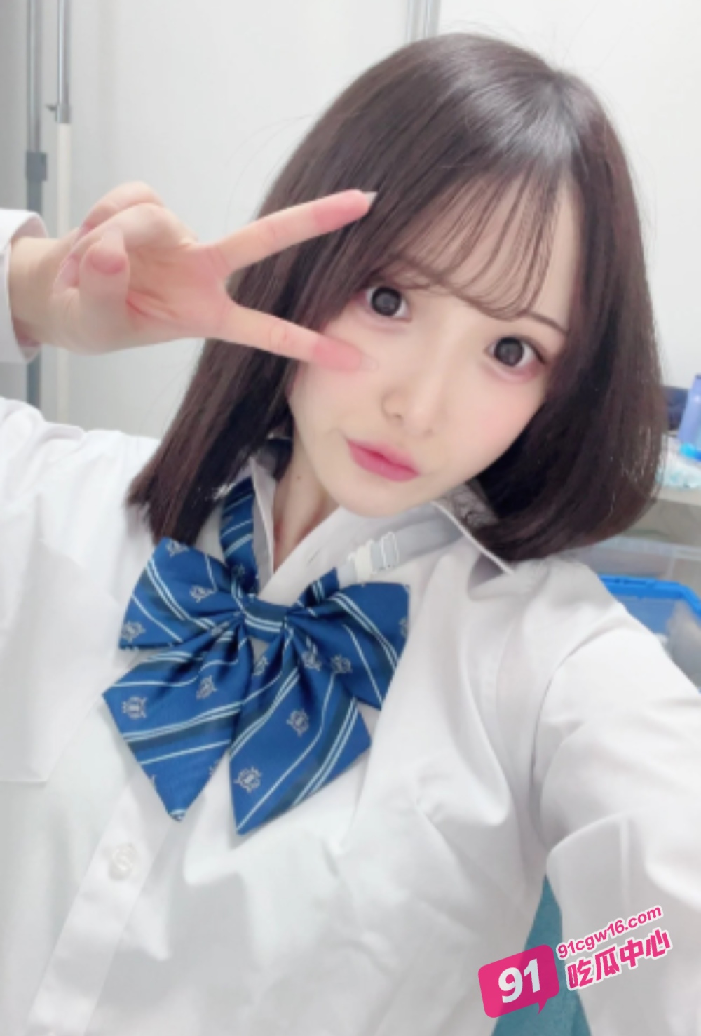 禽兽继父强迫女儿口交做爱 妈妈助纣为虐 任由其绝望哭泣