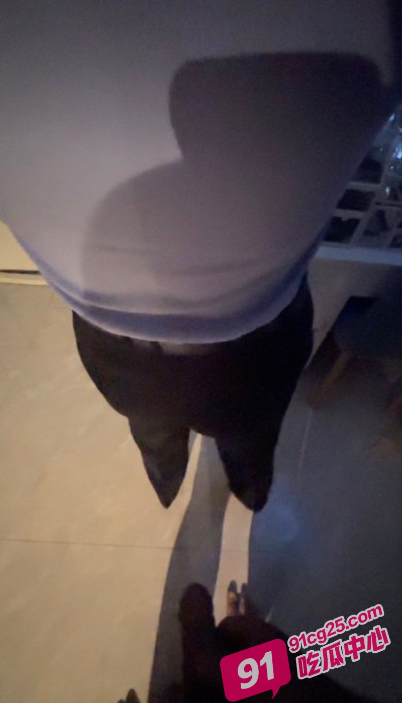 17_W_800px.jpg