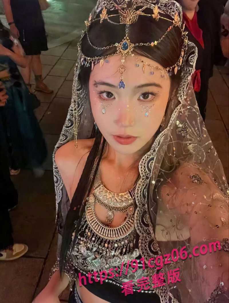 反差学生妹被男友曝光1素材水印版 反差学生妹被男友曝光1素材水印版