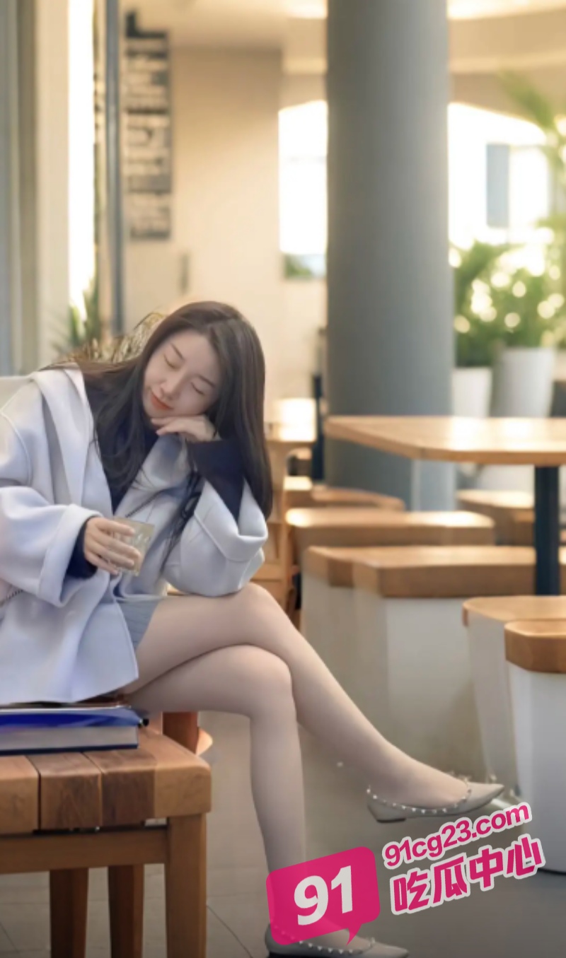 “妈妈好吃吗” 寂寞后妈爱上年轻继子 乖乖成全她的感觉好上头 配图2
