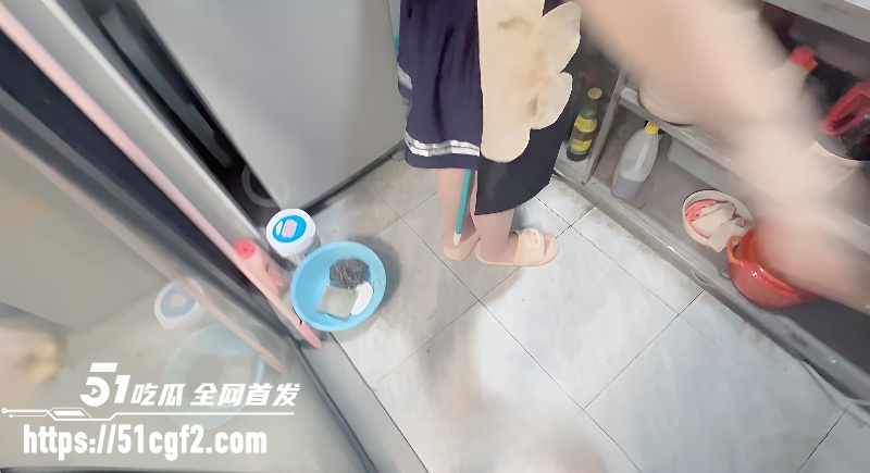 海角乱伦大神睡了我的亲妹妹 1