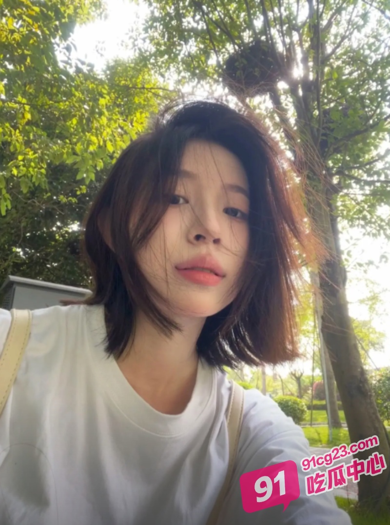 四川大学陈可欣 被男友怼脸拍下啪啪小视频 高潮的表情是个浪妹！ 配图2