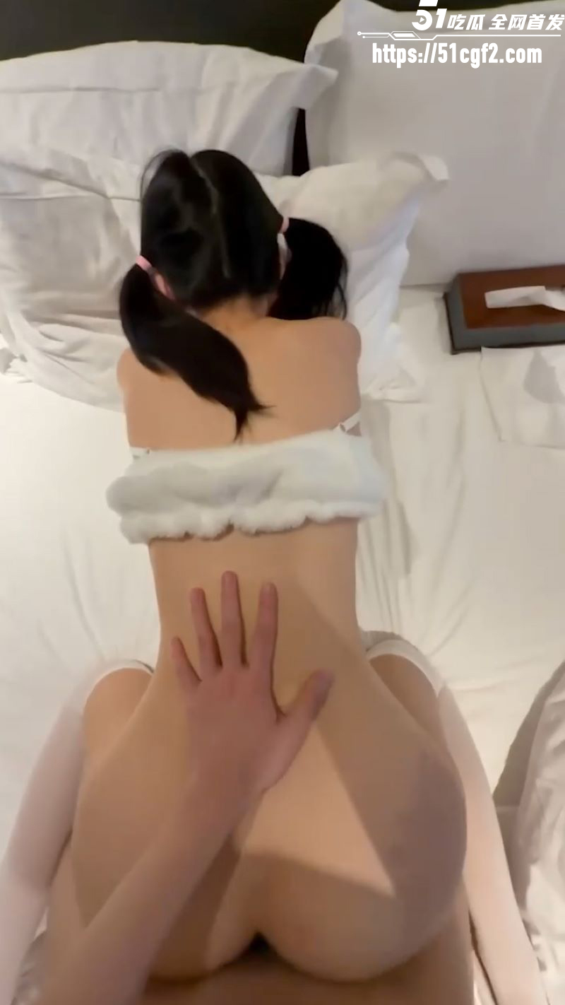 专约白虎萝莉小远ovo第十一期 6