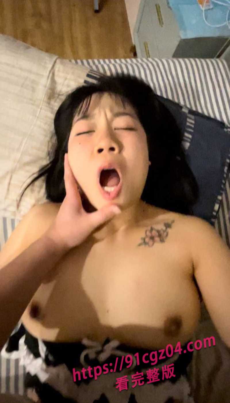 反差大三学姐8素材水印版