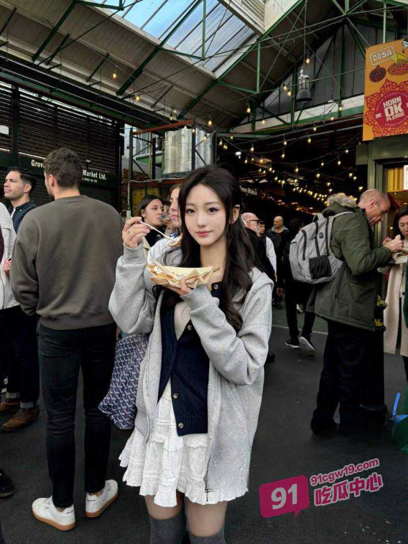 独家爆料！伦敦大学媚洋婊潘立果 约炮视频流出 每天排队求人干她 配图2