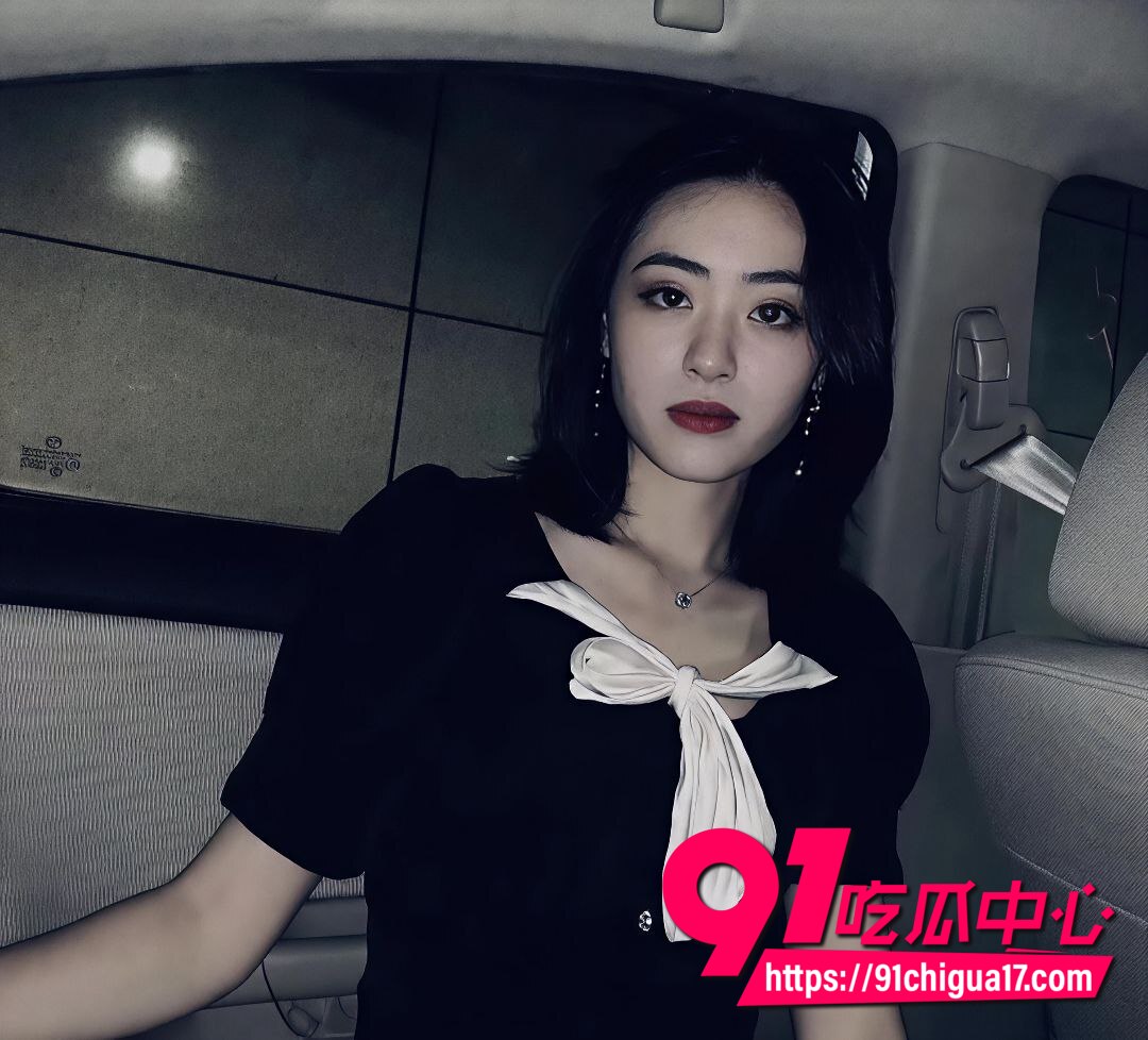 人前女神姜卿霞私密视频流出 一对一裸聊自慰给金主口交的母狗