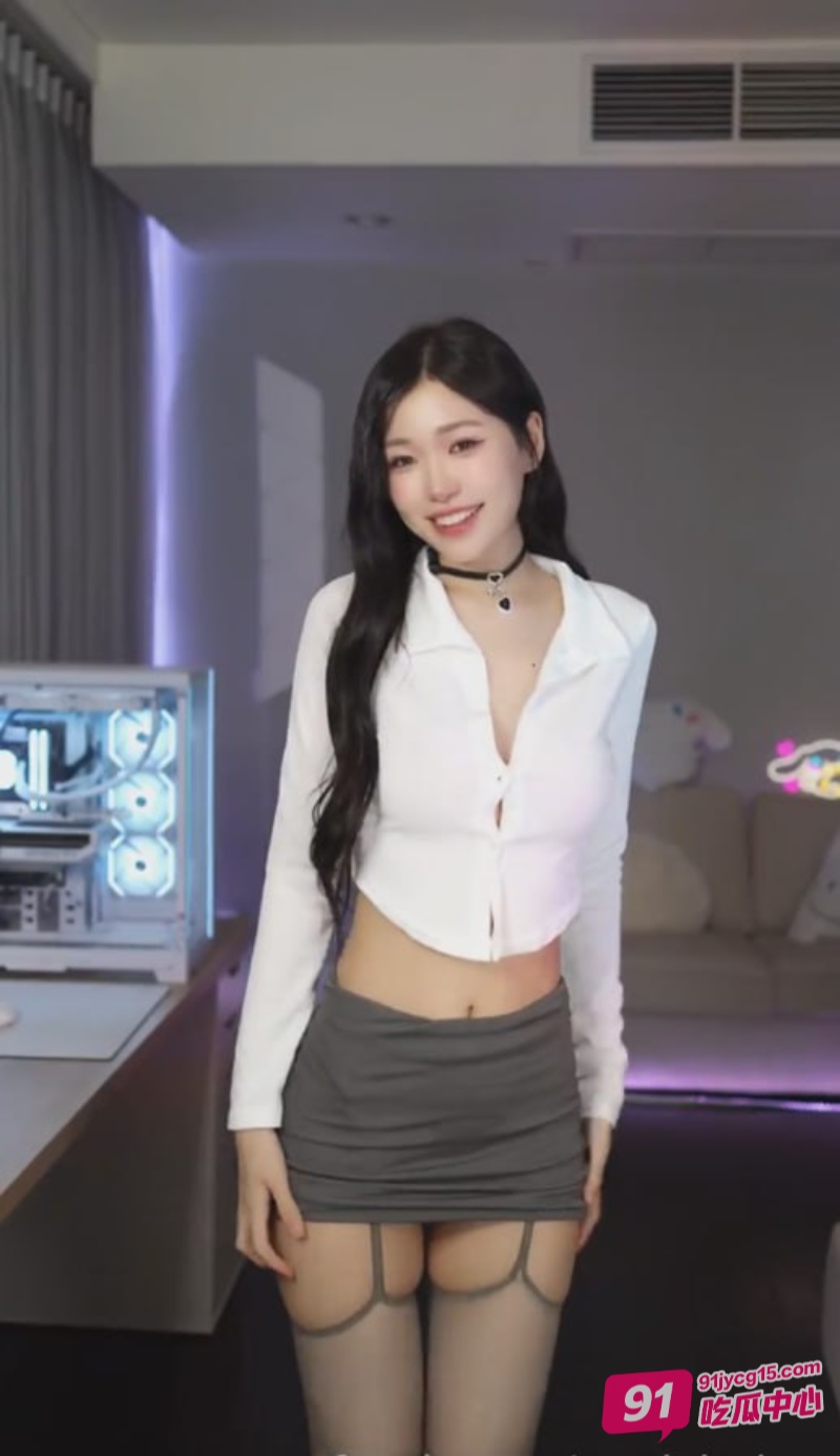 新加坡女神meriol chan福利视频流出！自慰到双眼迷离诱人至极～