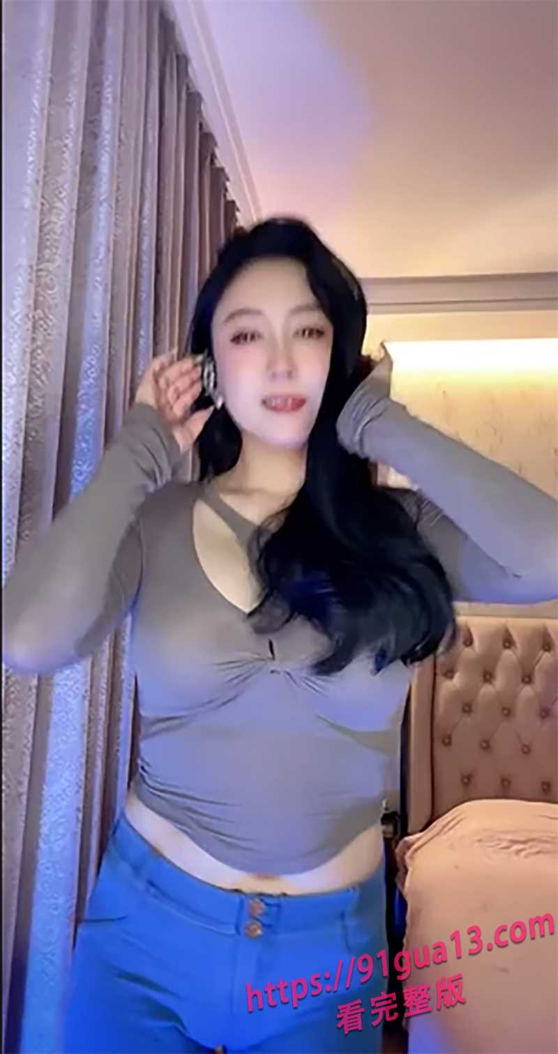 快手熟女刘大美人 大尺度自慰合集视频 看的人硬邦邦 配图4