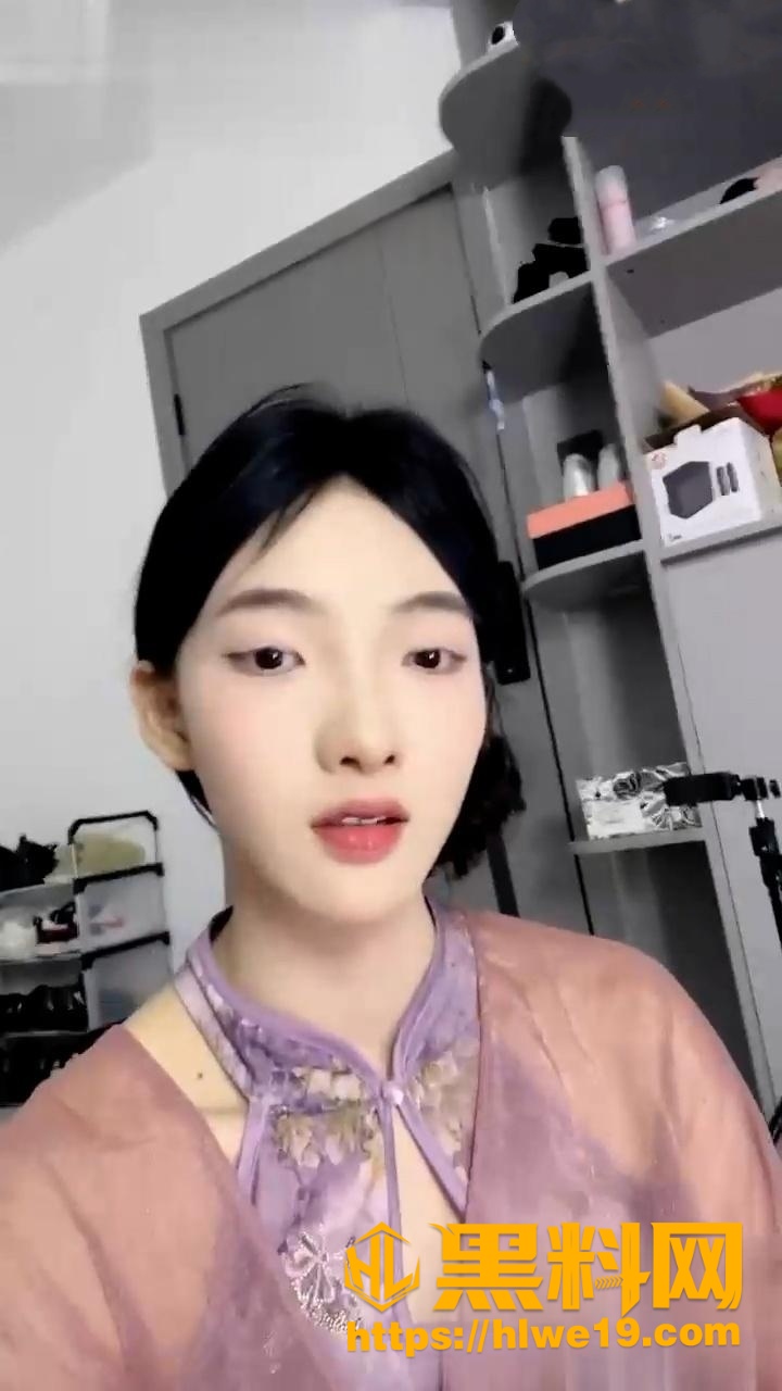 玩物社交御姐主播 千千S 油亮玉足寸止挑战 红绿灯憋精极限释放