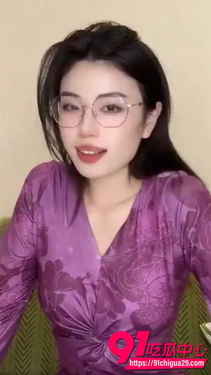 高颜值网红不想早起的崽崽AI脱衣推演 口交后入颜射轮番玩弄 模拟啪啪诱惑爆表
