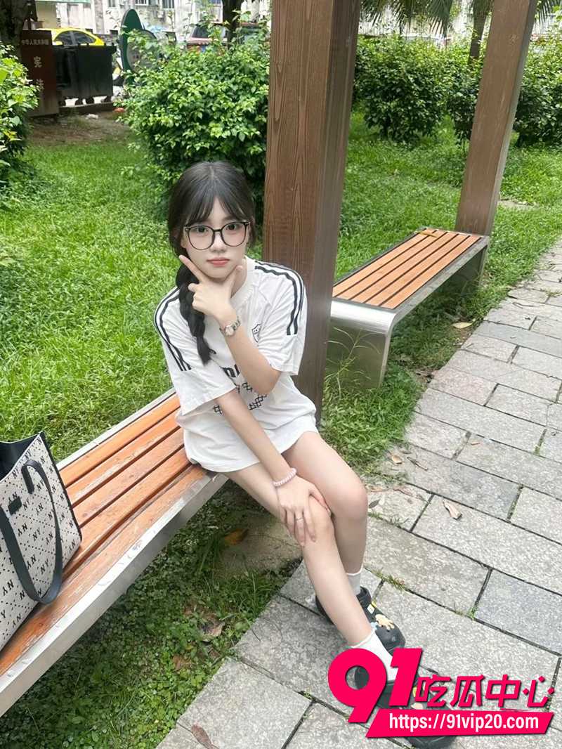 广东深圳眼镜学妹王宇婷 5 广东深圳眼镜学妹王宇婷 5