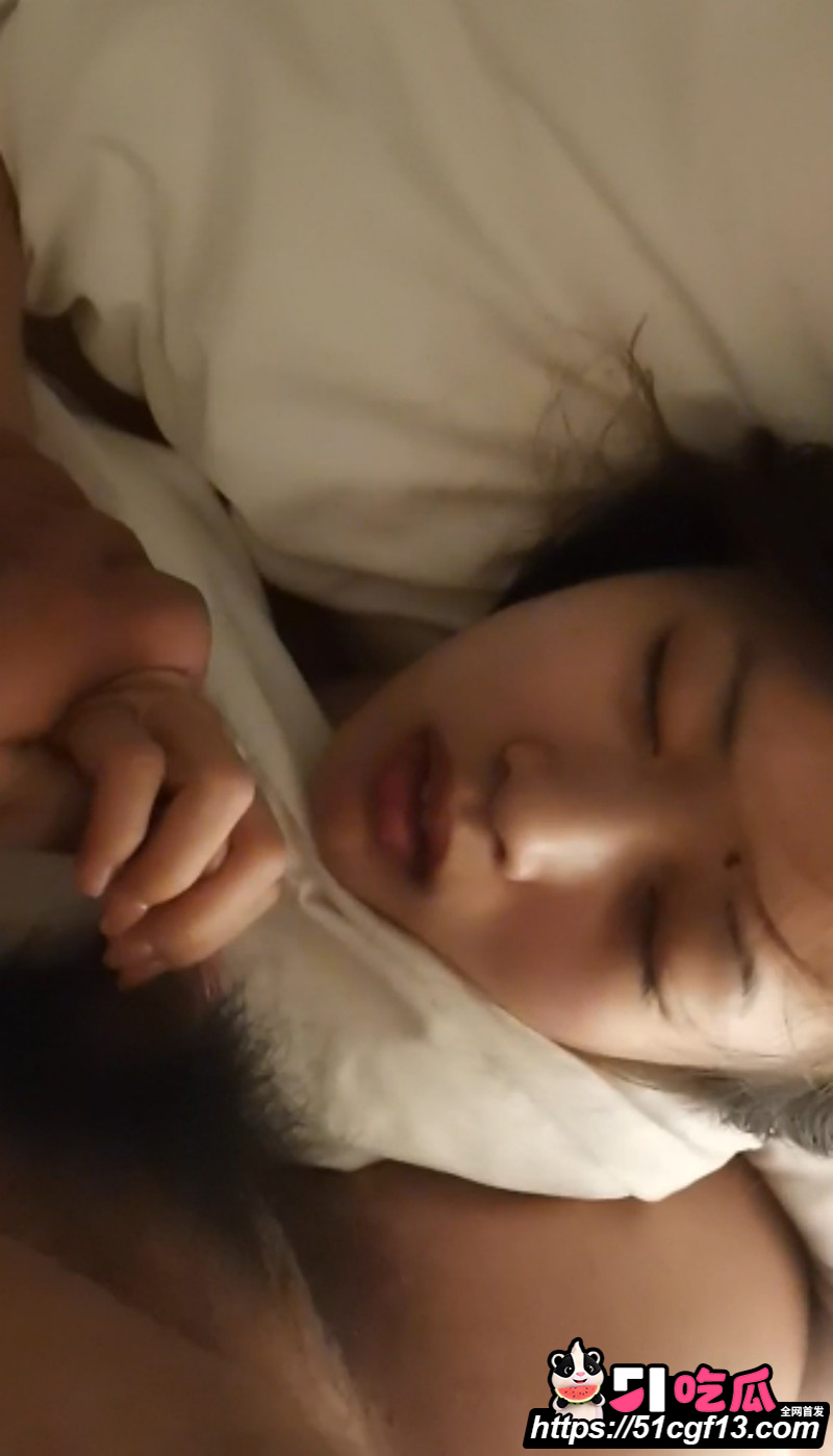 MJ大神胖哥迷玩迷奸孙小妹02
