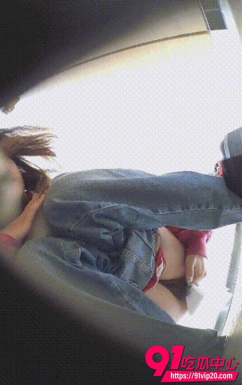 酒吧女厕偷拍视频 7