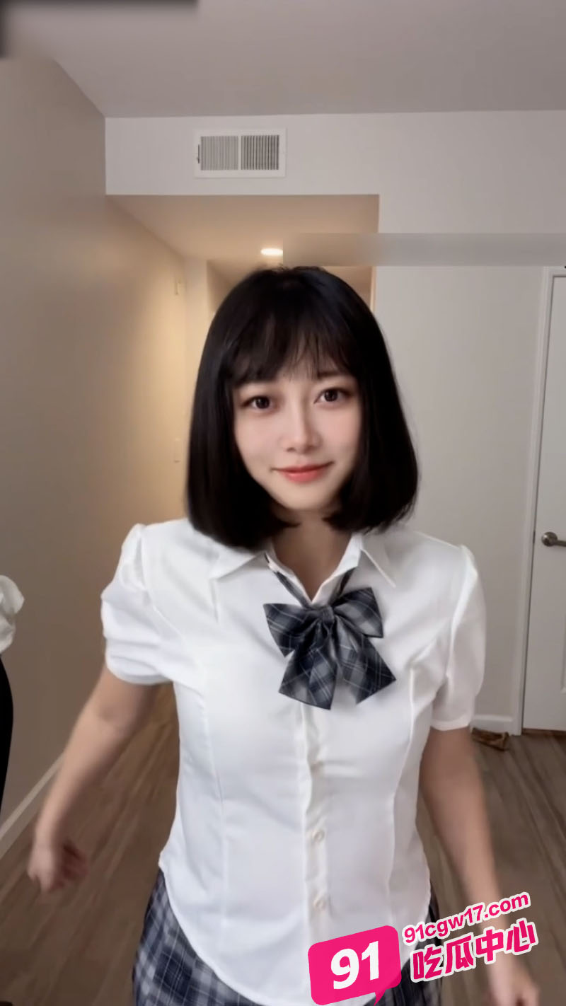 武汉反差婊张君雅 大尺度自拍秀身材 白皙圆乳令人血脉喷张！ 配图5