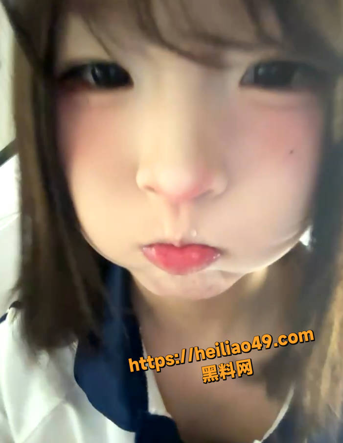 OnlyFans甜心萝莉 lelebaybay888 全裸定制福利 玩具猛插粉穴 阿黑颜喷水高潮