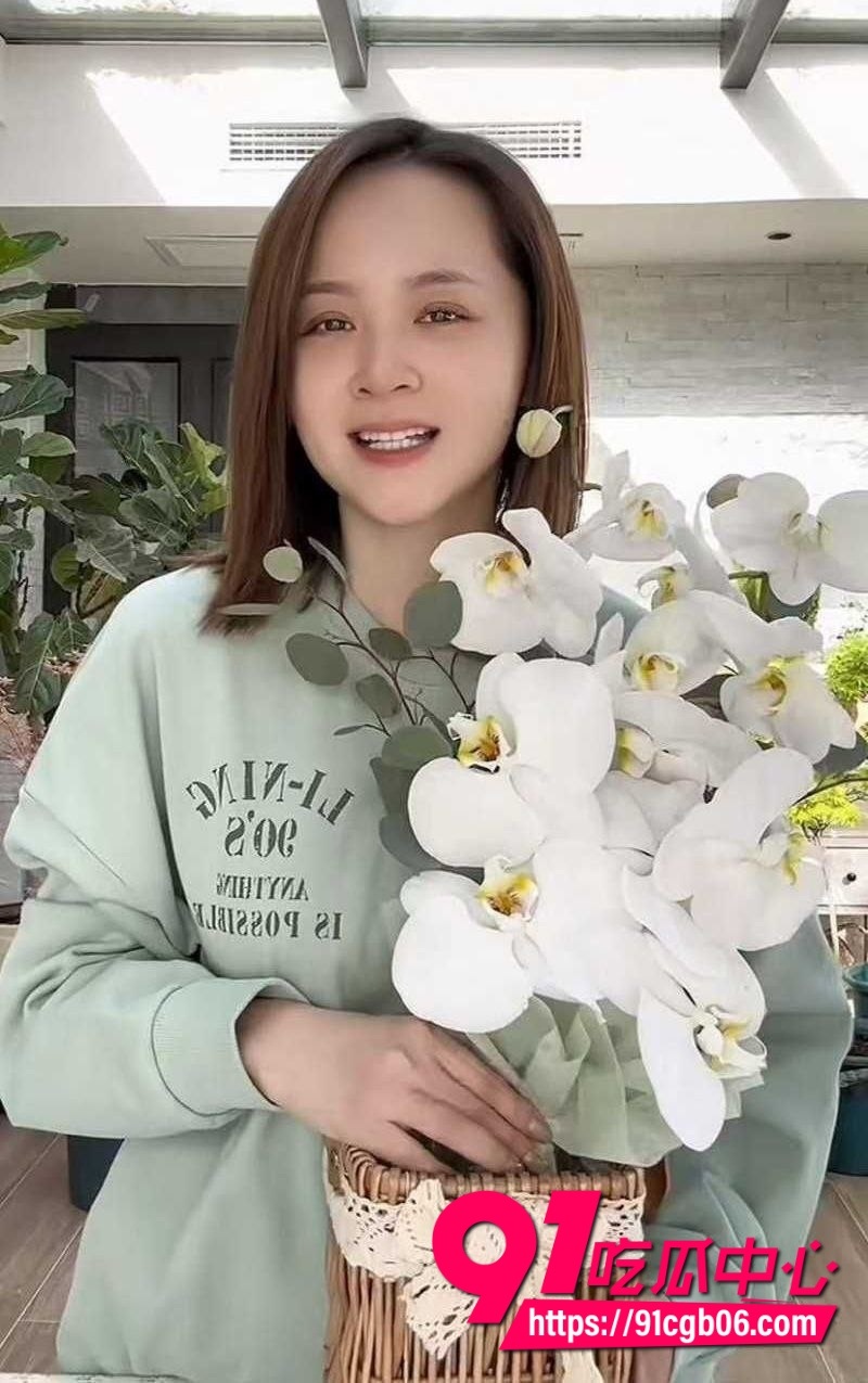 极品古装女神邓莎，富豪老公路行人设塌房9