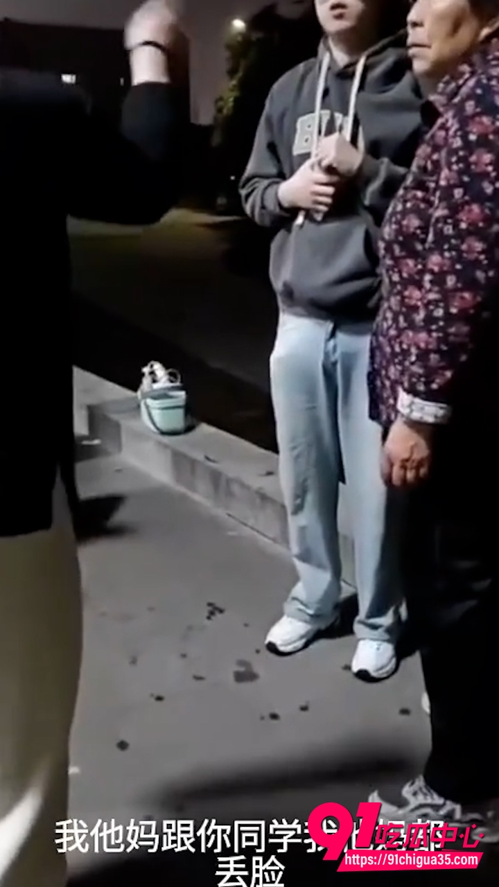 某大学男学生4 某大学男学生4