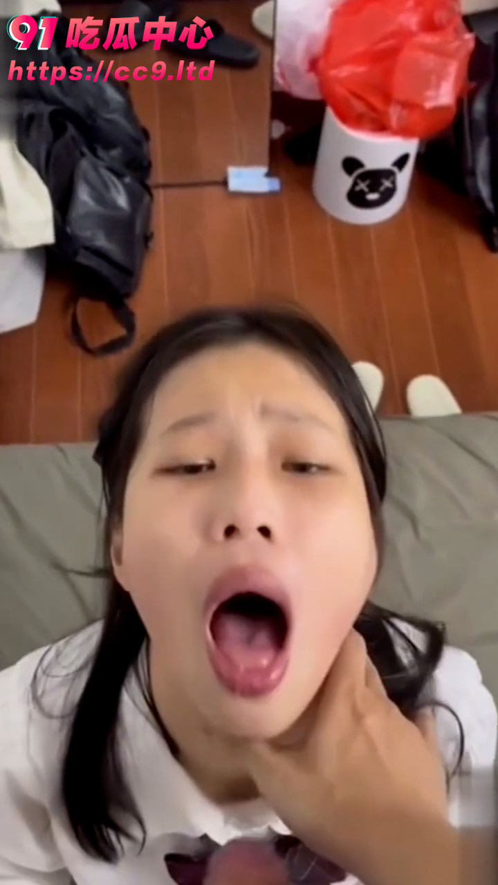 SM性虐05年小学妹 口爆射精 深喉拉丝 后入内射太刺激了！