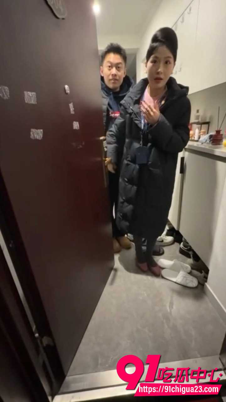山西运城春秋航空副驾李俊杰偷情空姐2
