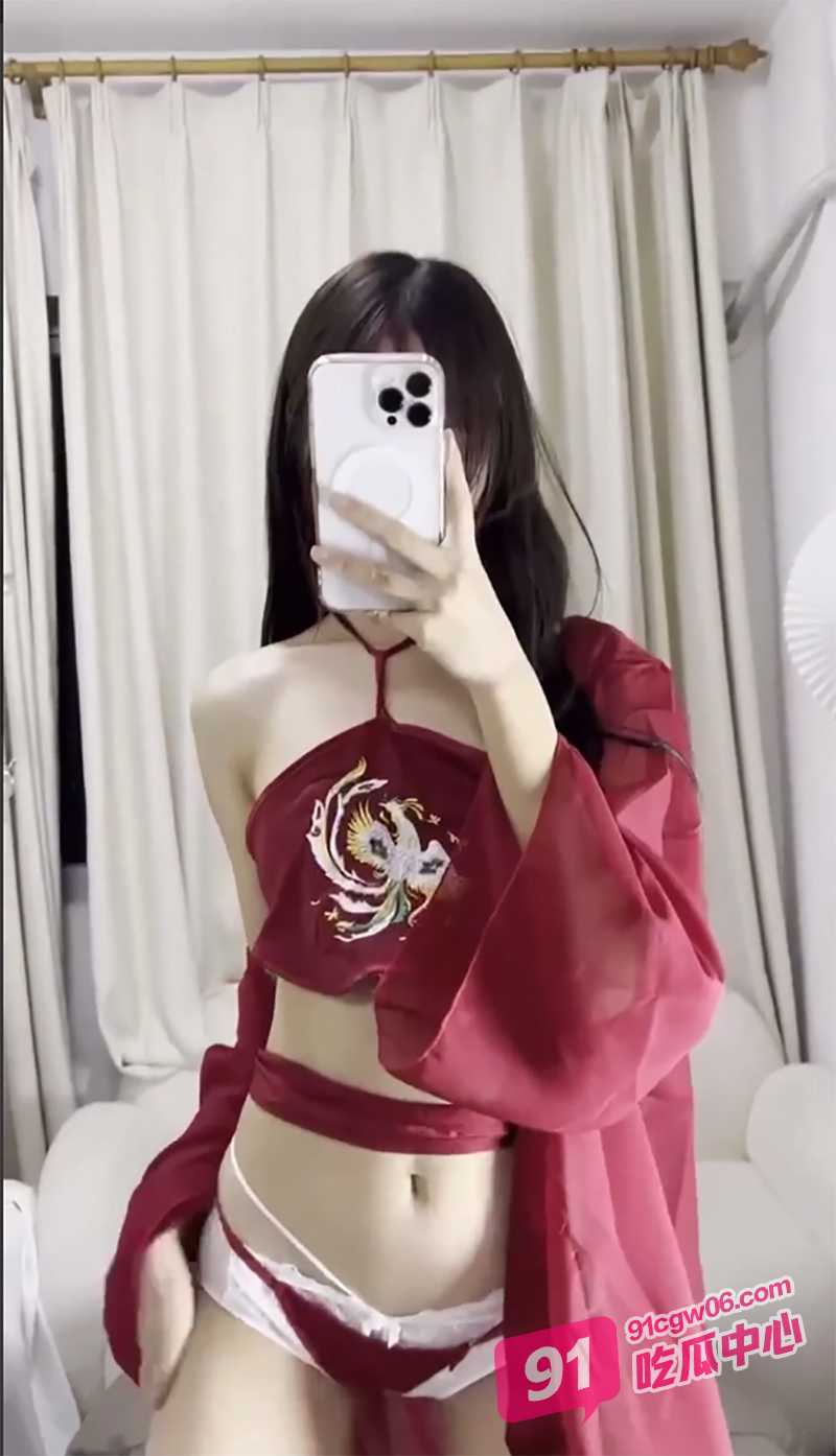抖音200w粉丝网红保护好溪溪 大量付费私拍流出 多场景展示诱人妖娆身材！ 配图5